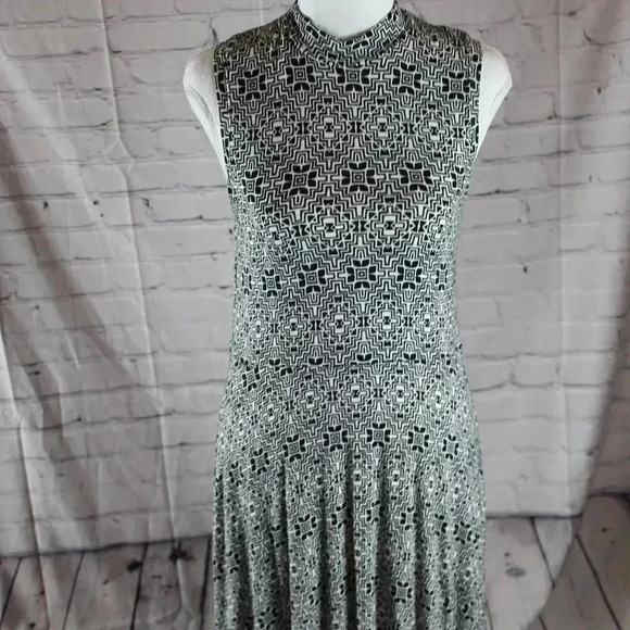 Maeve l Black & White Sleeveless Mock Neck Dress - Picture 1 of 6